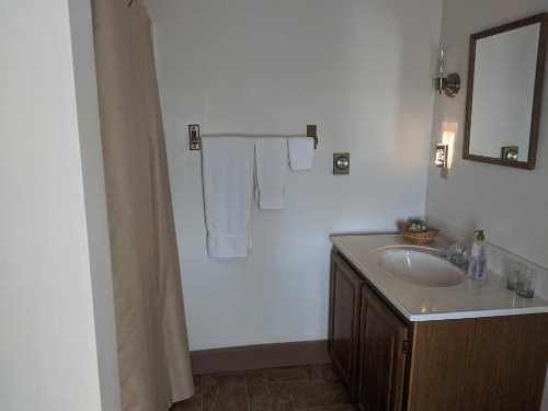 Oak Valley Inn and Suites image 32