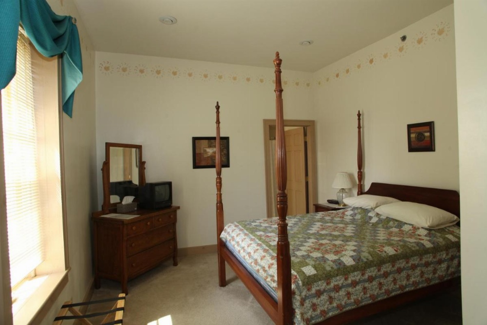 Double Room with Private Bathroom